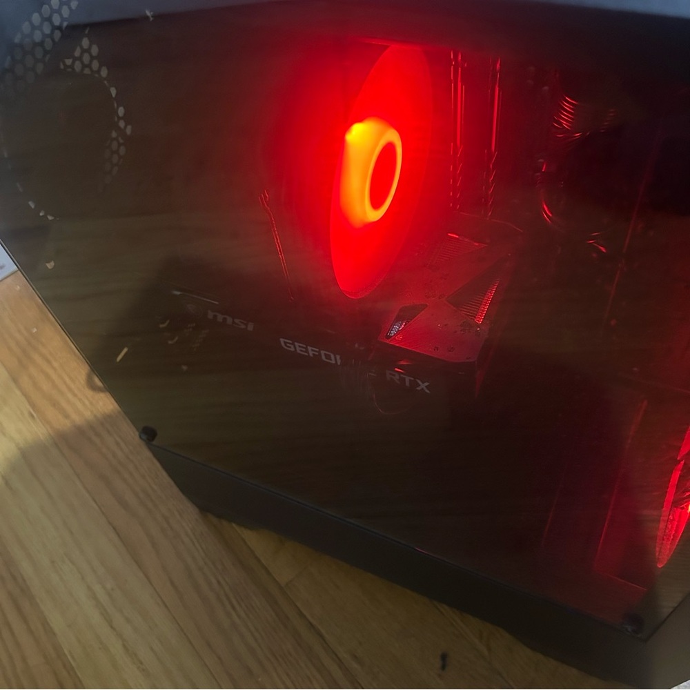 Msi Pc and monitor
